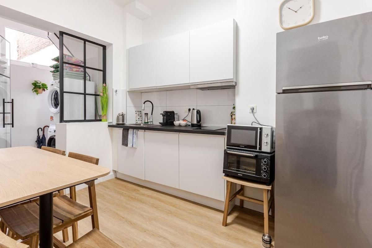 Cosy Appartement Met Tuin In Centrum Antwerpen Gratis Parking Free Parking! ภายนอก รูปภาพ